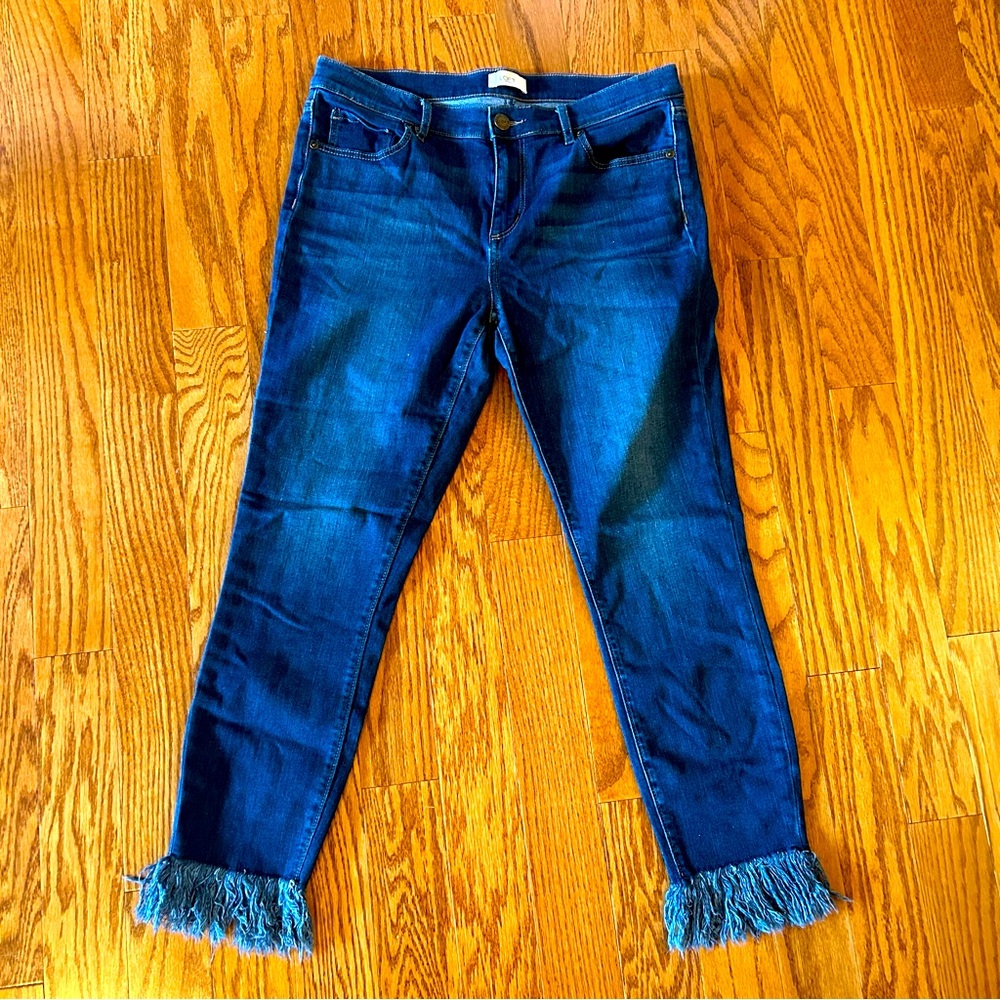 LOFT // fringe ankle modern skinny jeans 👖